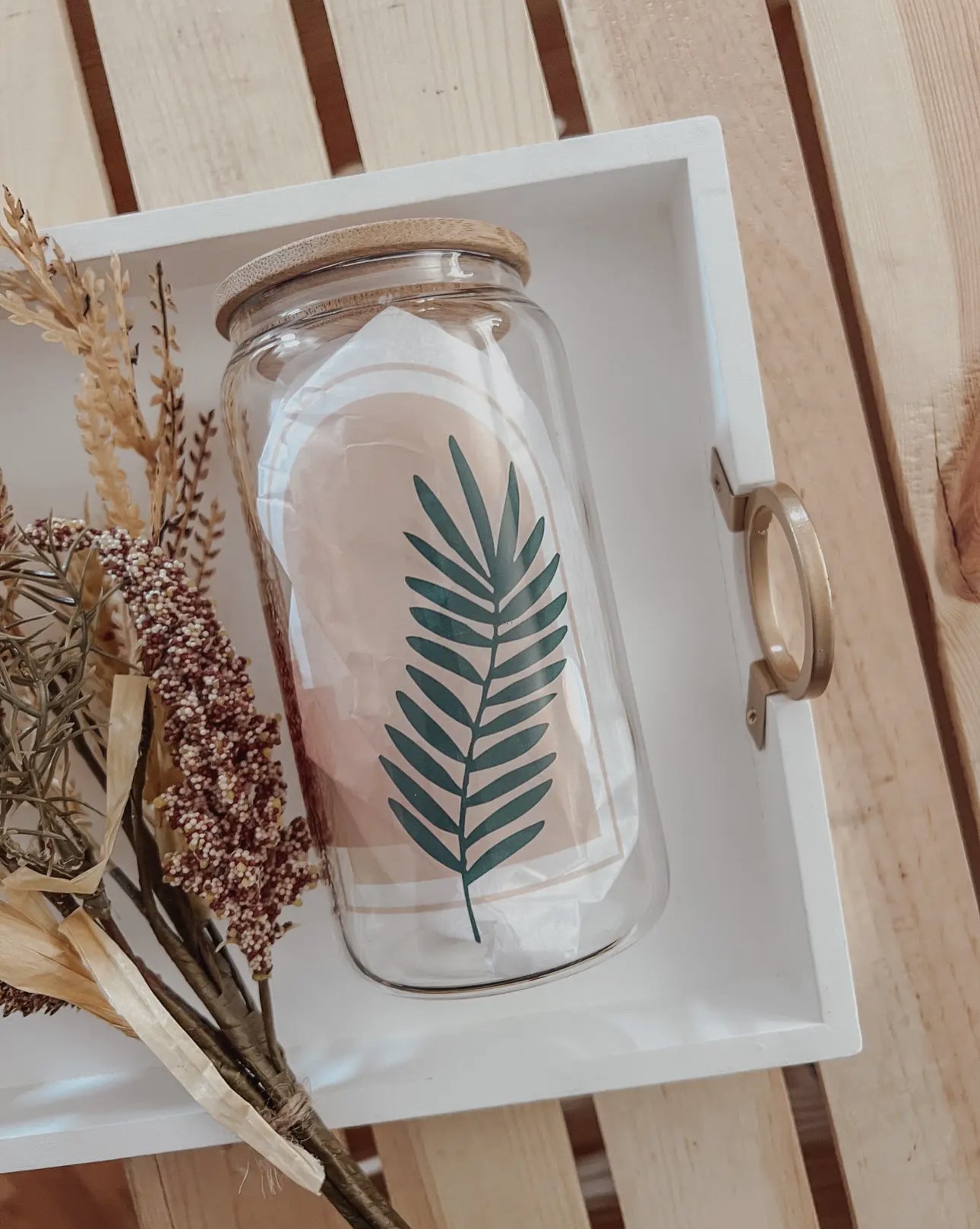 Glass cup with bamboo lid (various patterns)