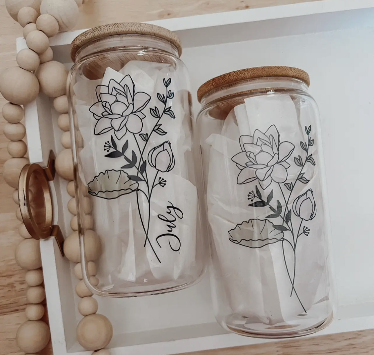 Birth flower glass cup with bamboo lid