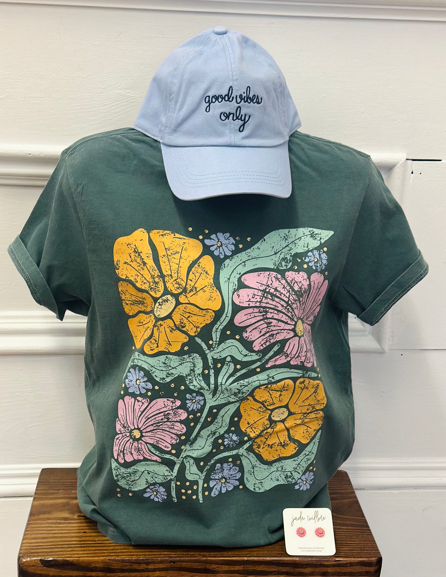 Summer abstract floral vintage tee