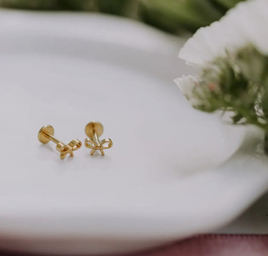 Dainty bow flat back studs