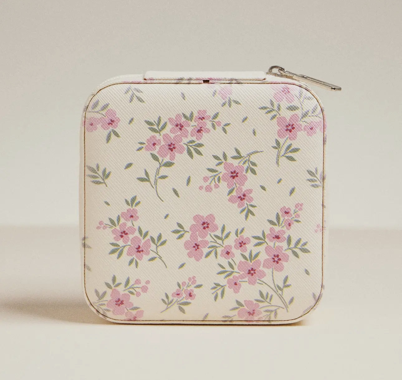 Traveling jewelry storage organizer (various)