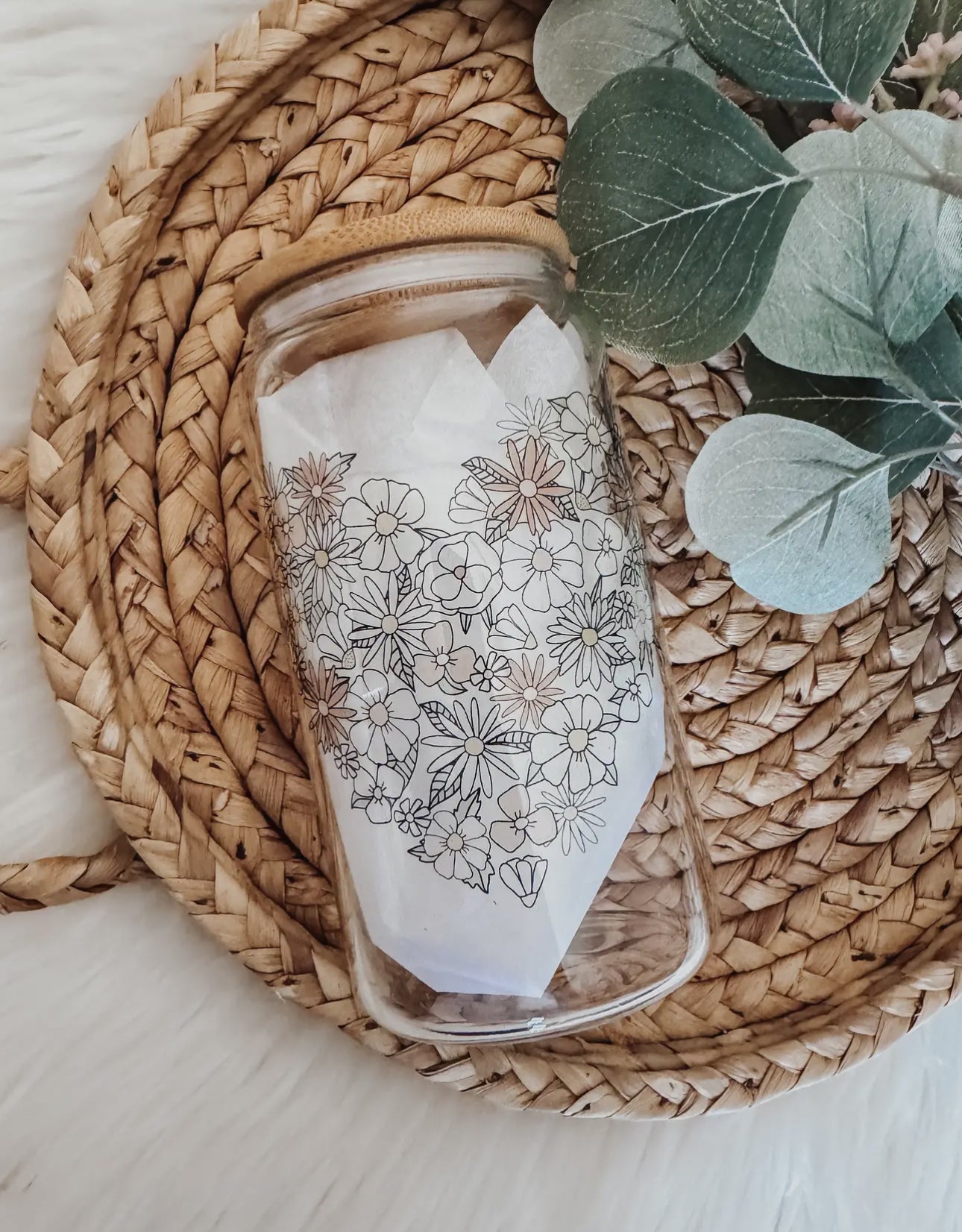 Glass cup with bamboo lid (various patterns)