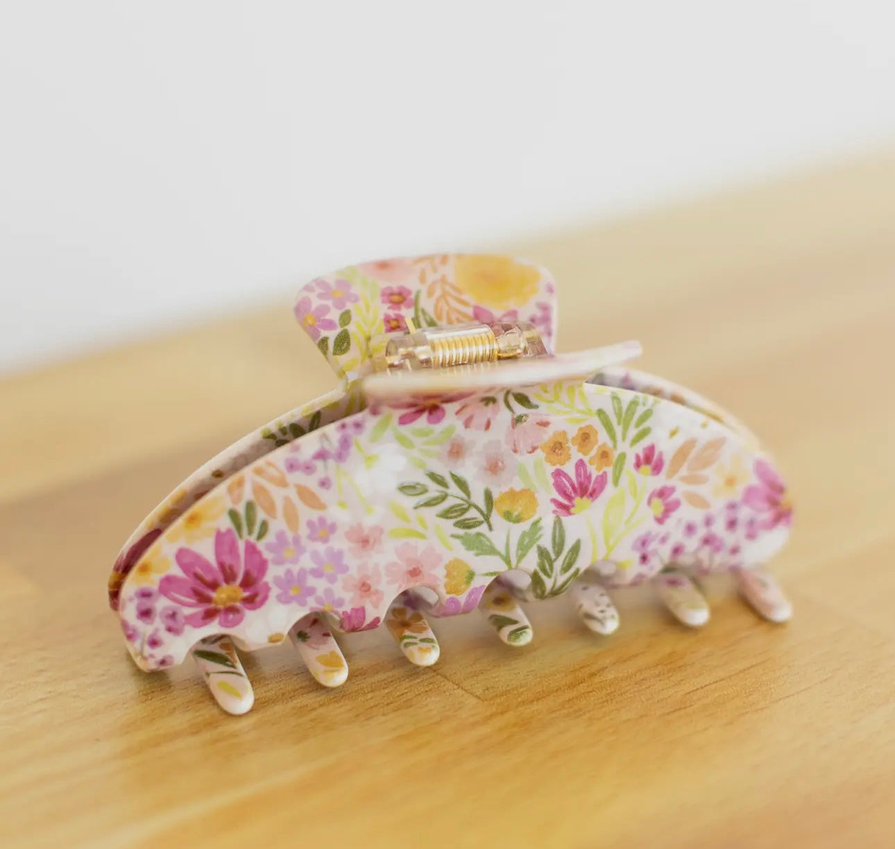 Floral hair claw clip (various)