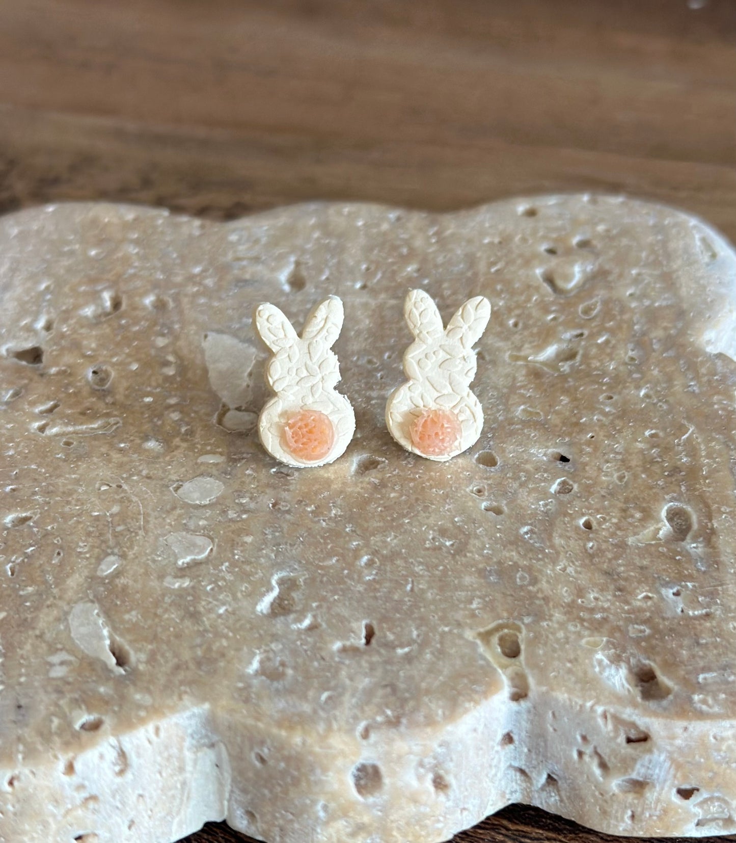 Bunny studs