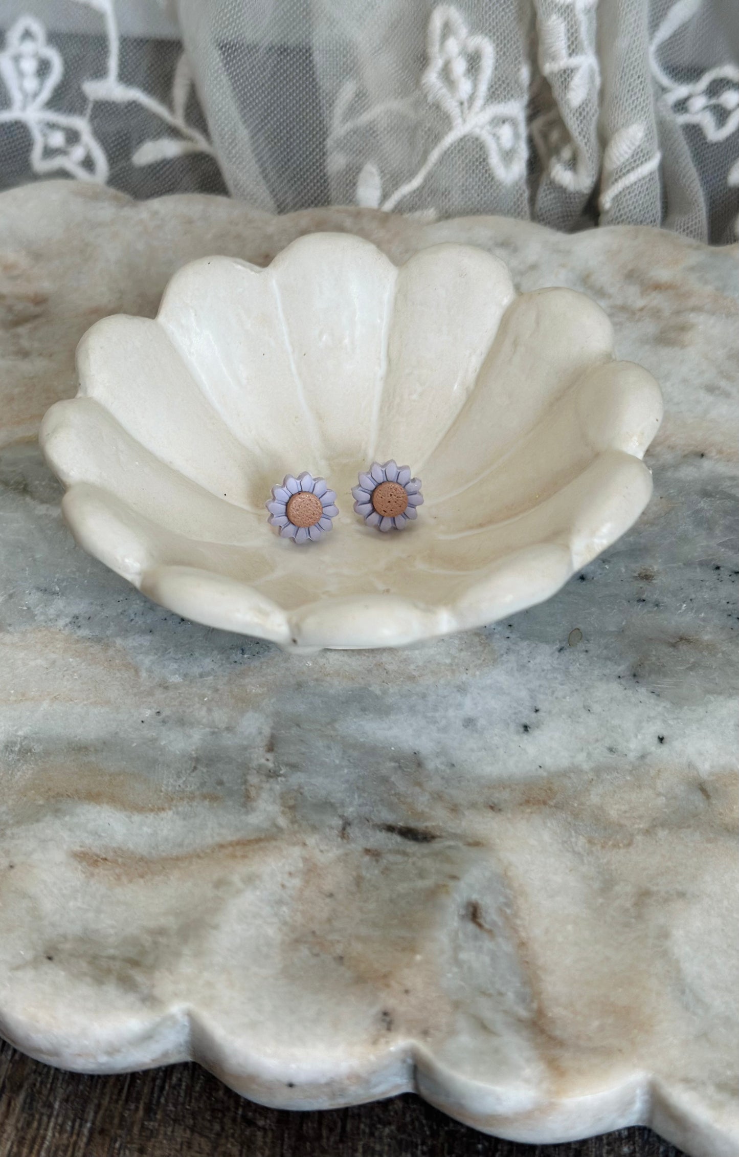 Mini flower studs (various)