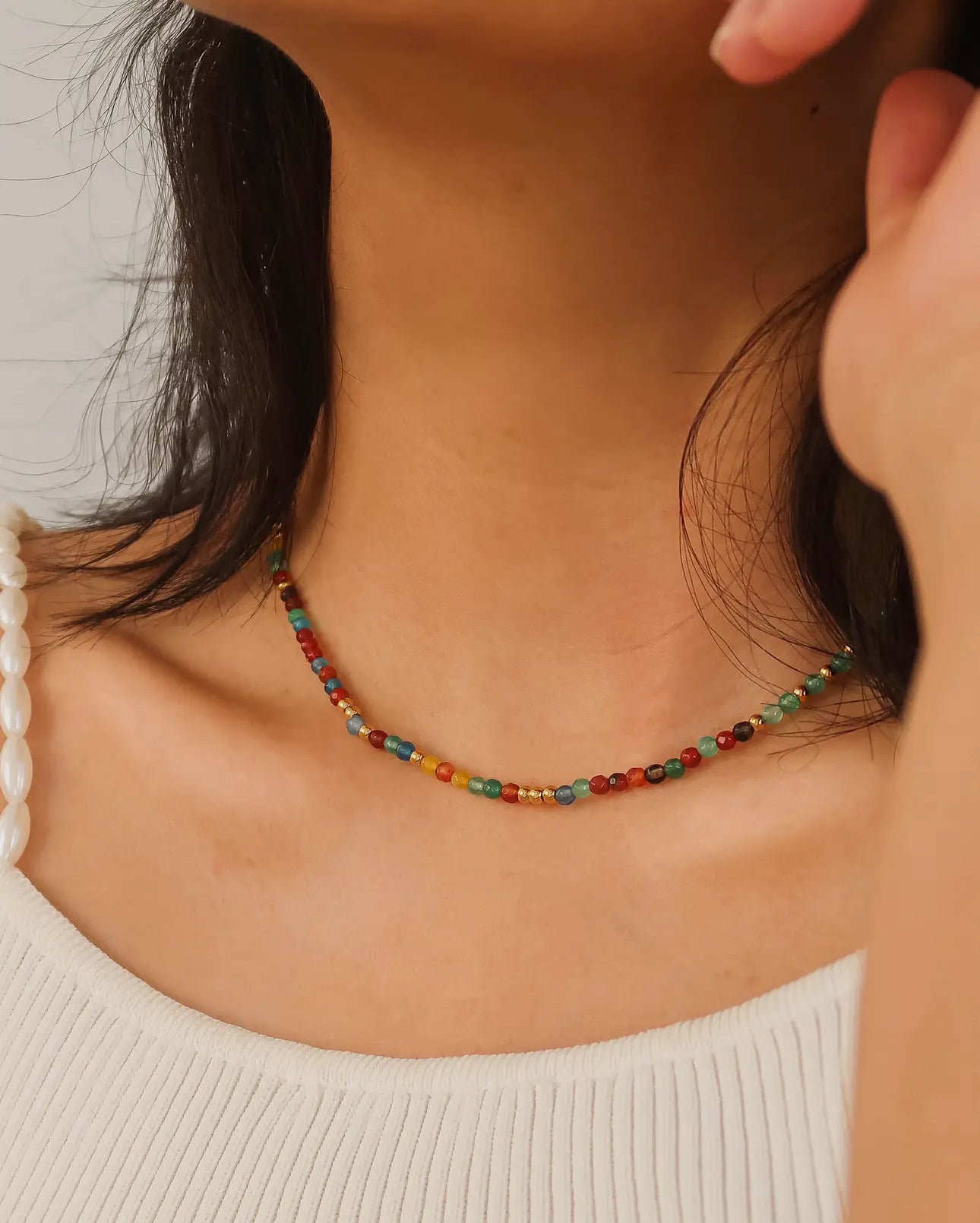 Colorful beaded necklace (various)
