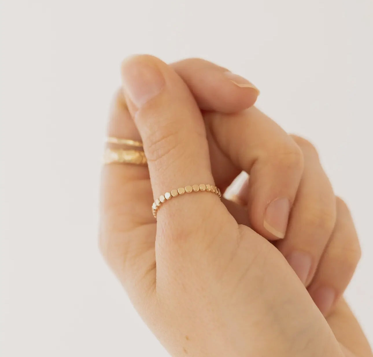 Pebble stacking ring