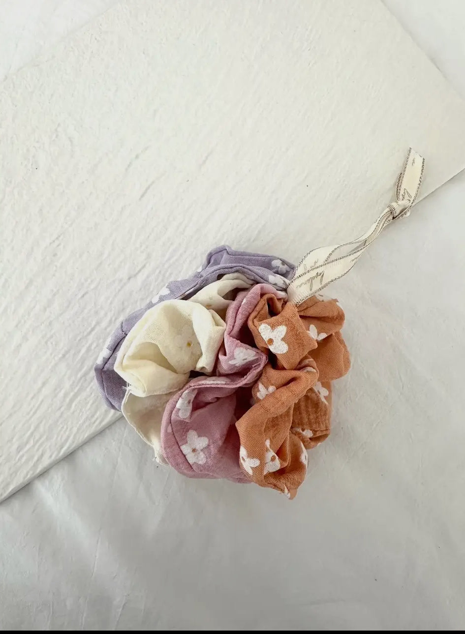 Multicolor flower scrunchie set