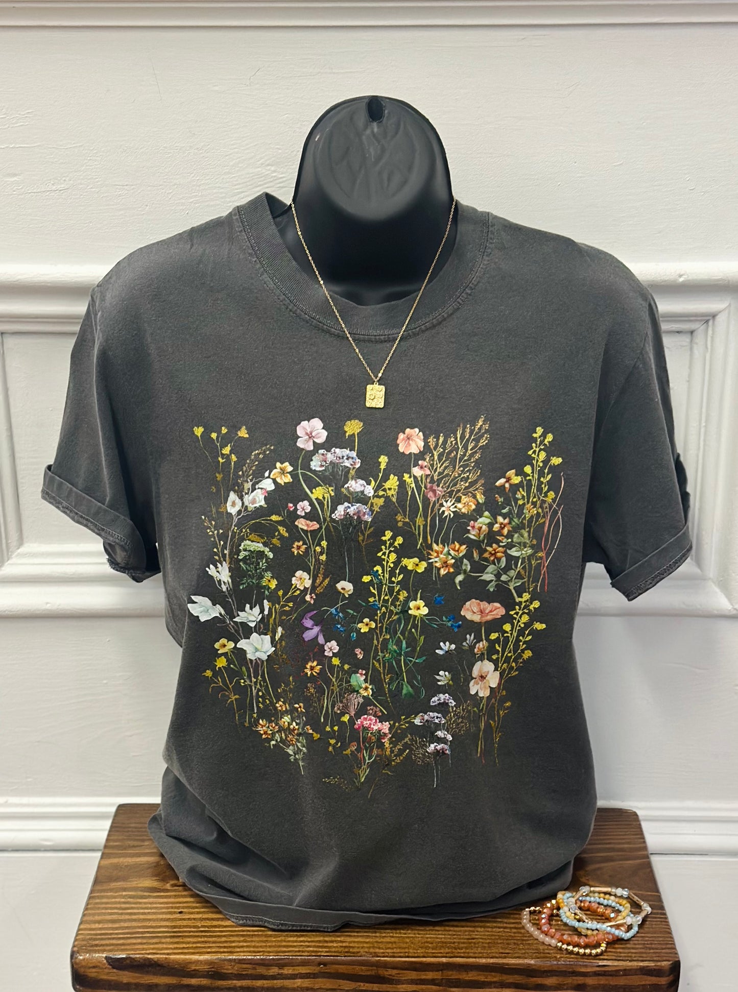 Boho wildflower vintage tee