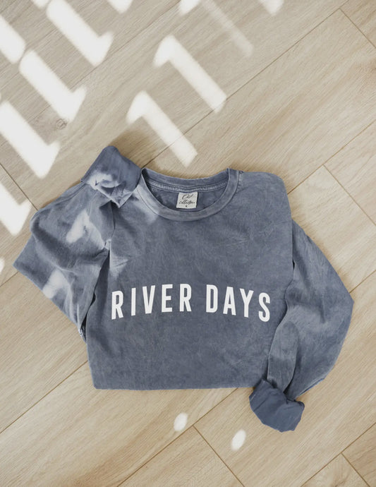 River Days long sleeve tee