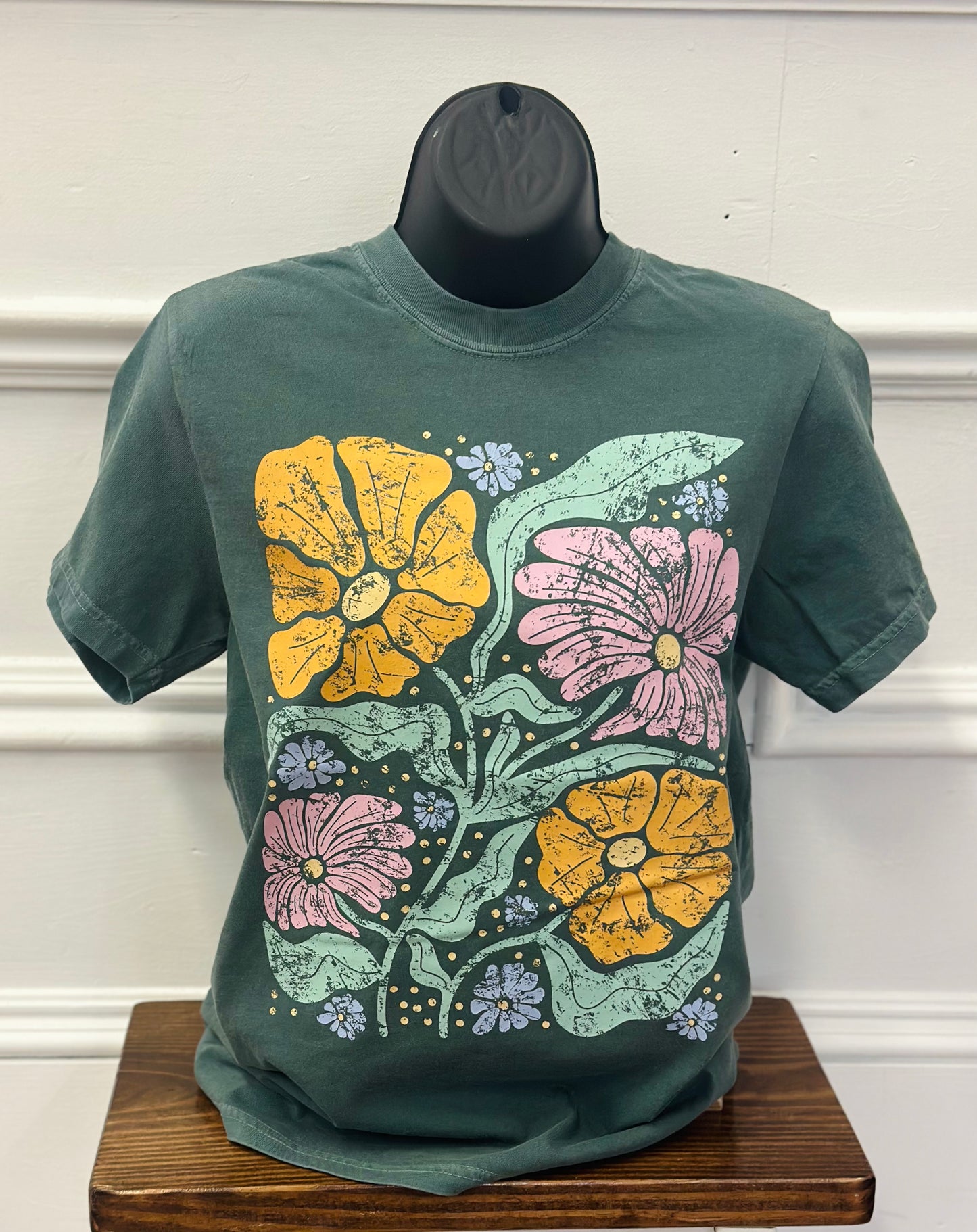 Summer abstract floral vintage tee