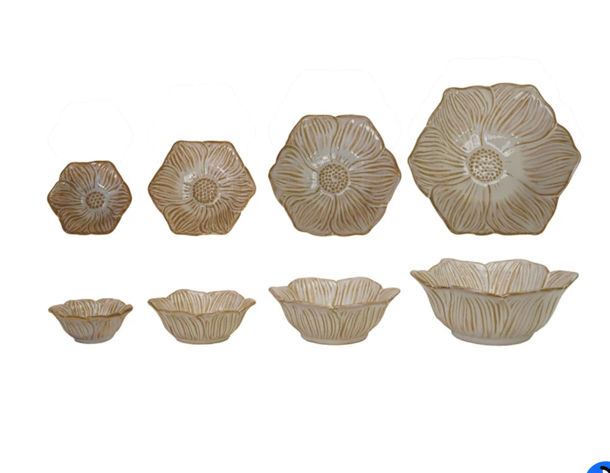 Flower stoneware bowls