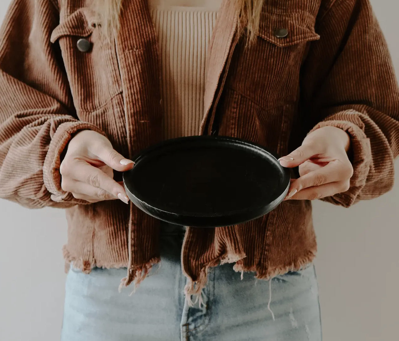 Rustic wood tray round