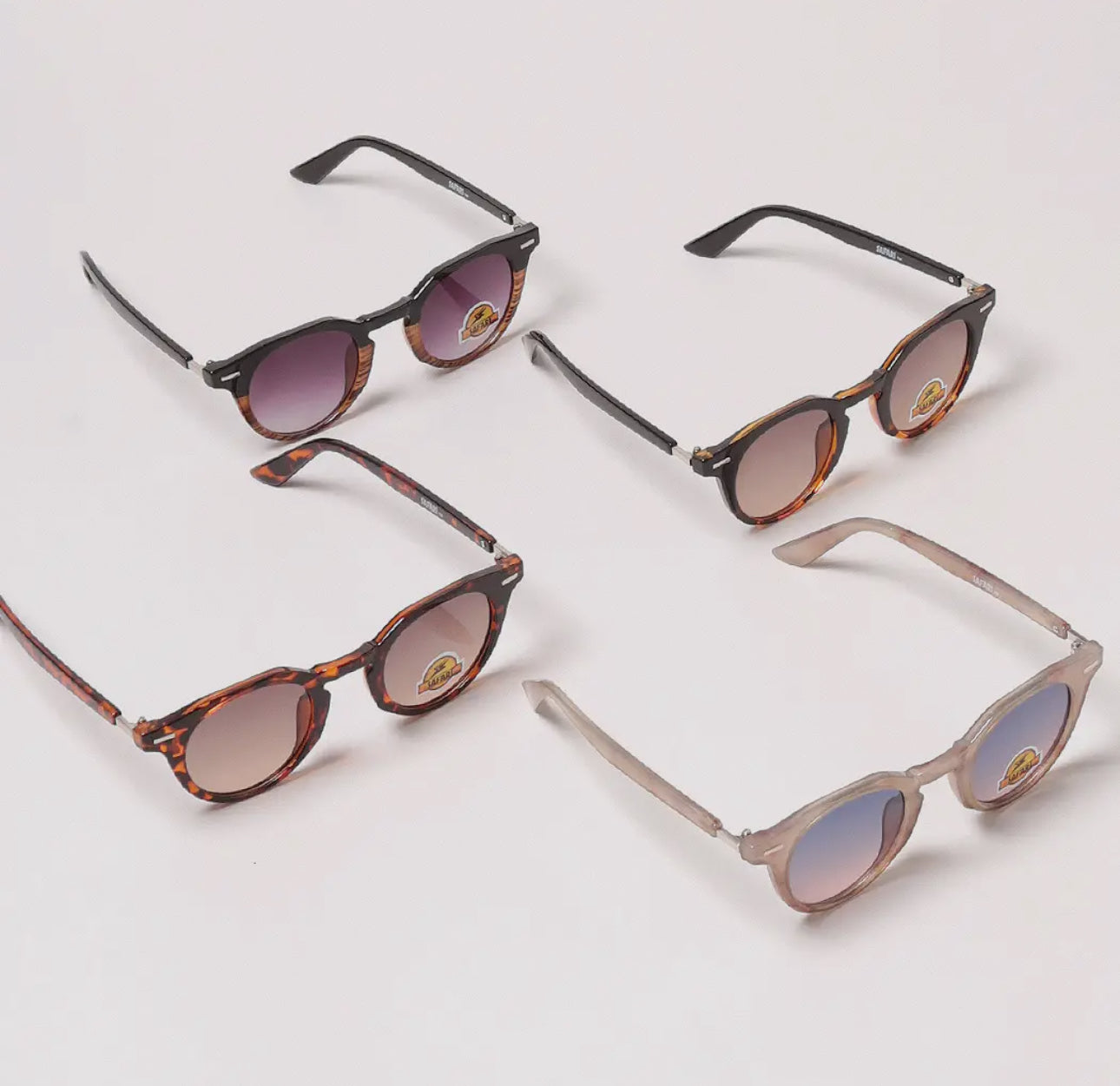 Women's round tinted sunglasses