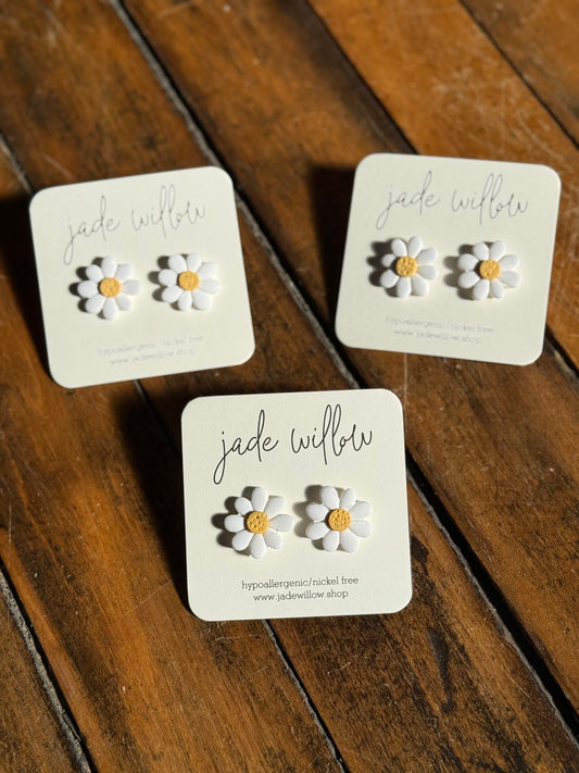Daisy studs