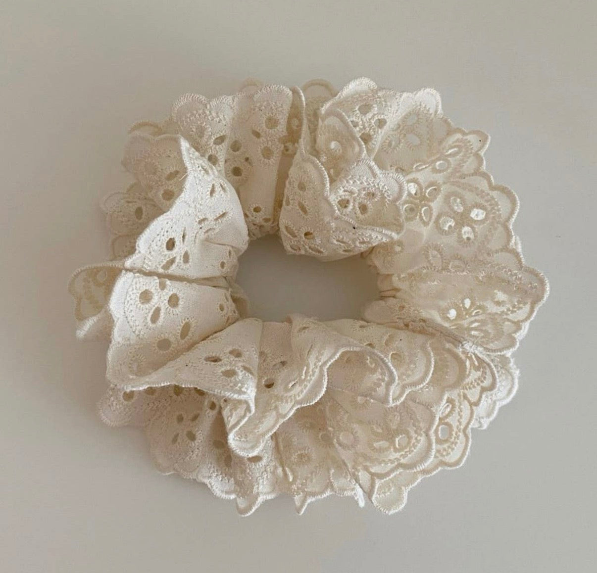 Lace hair scrunchie