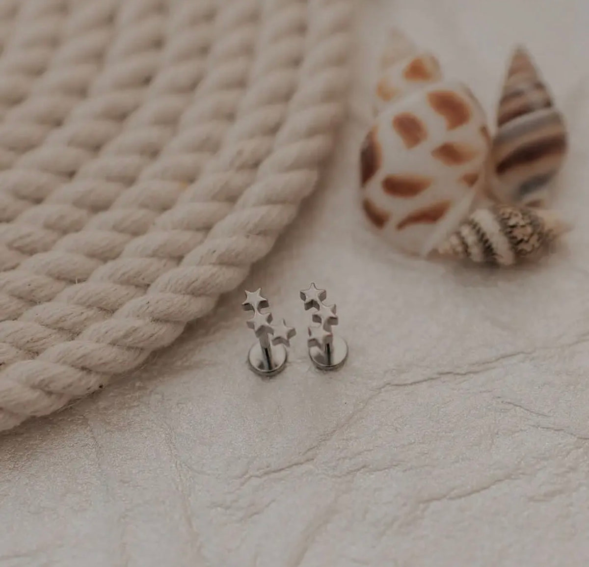 Constellation flatback studs