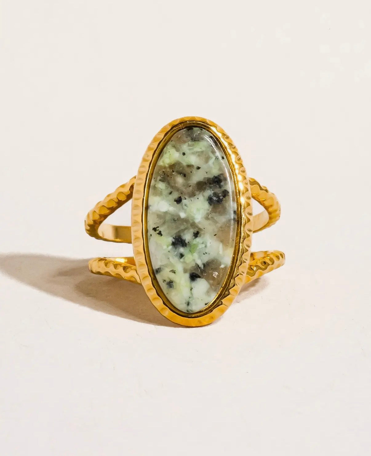 Natural stone ring