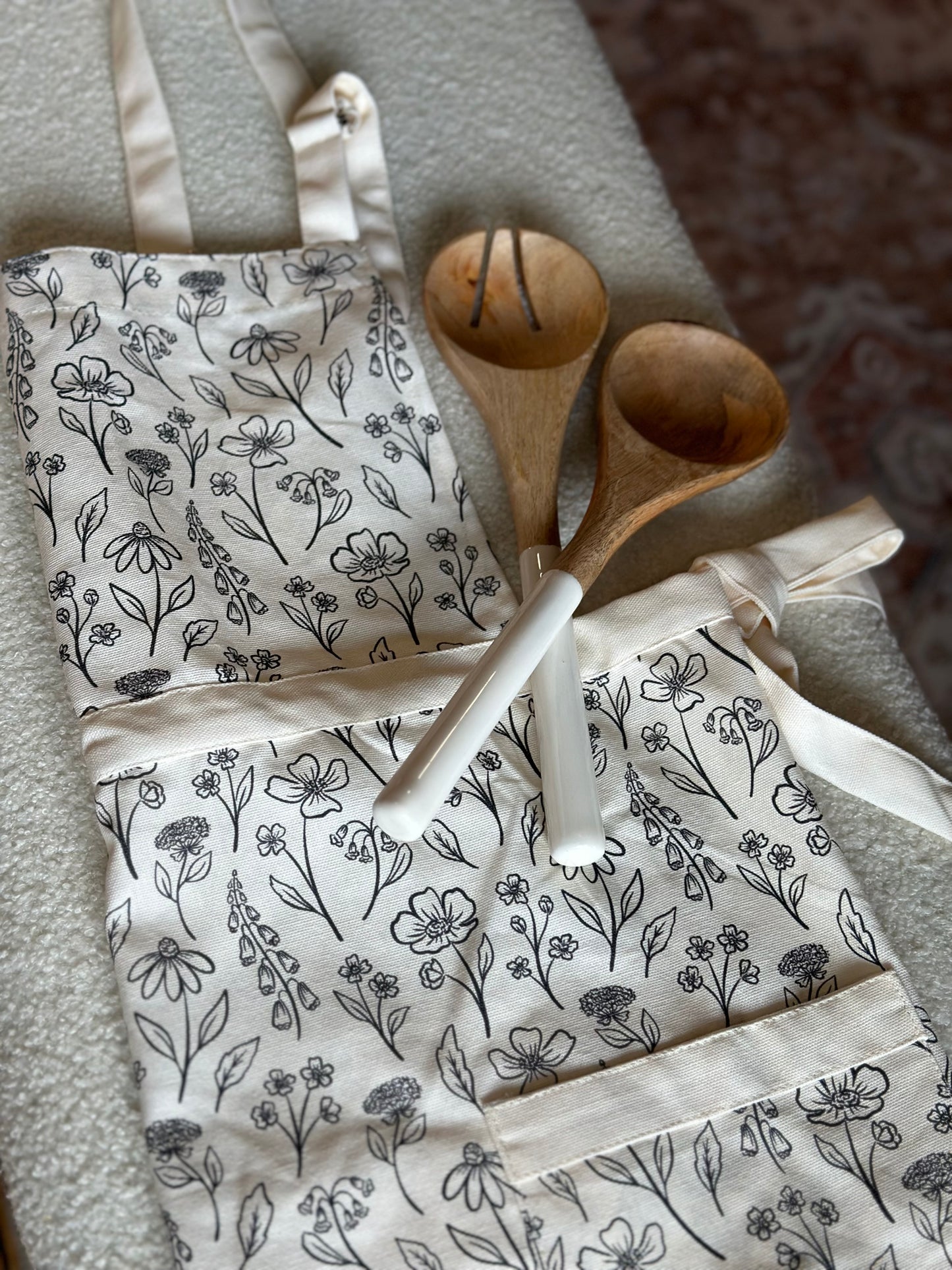 Kitchen apron (various patterns)