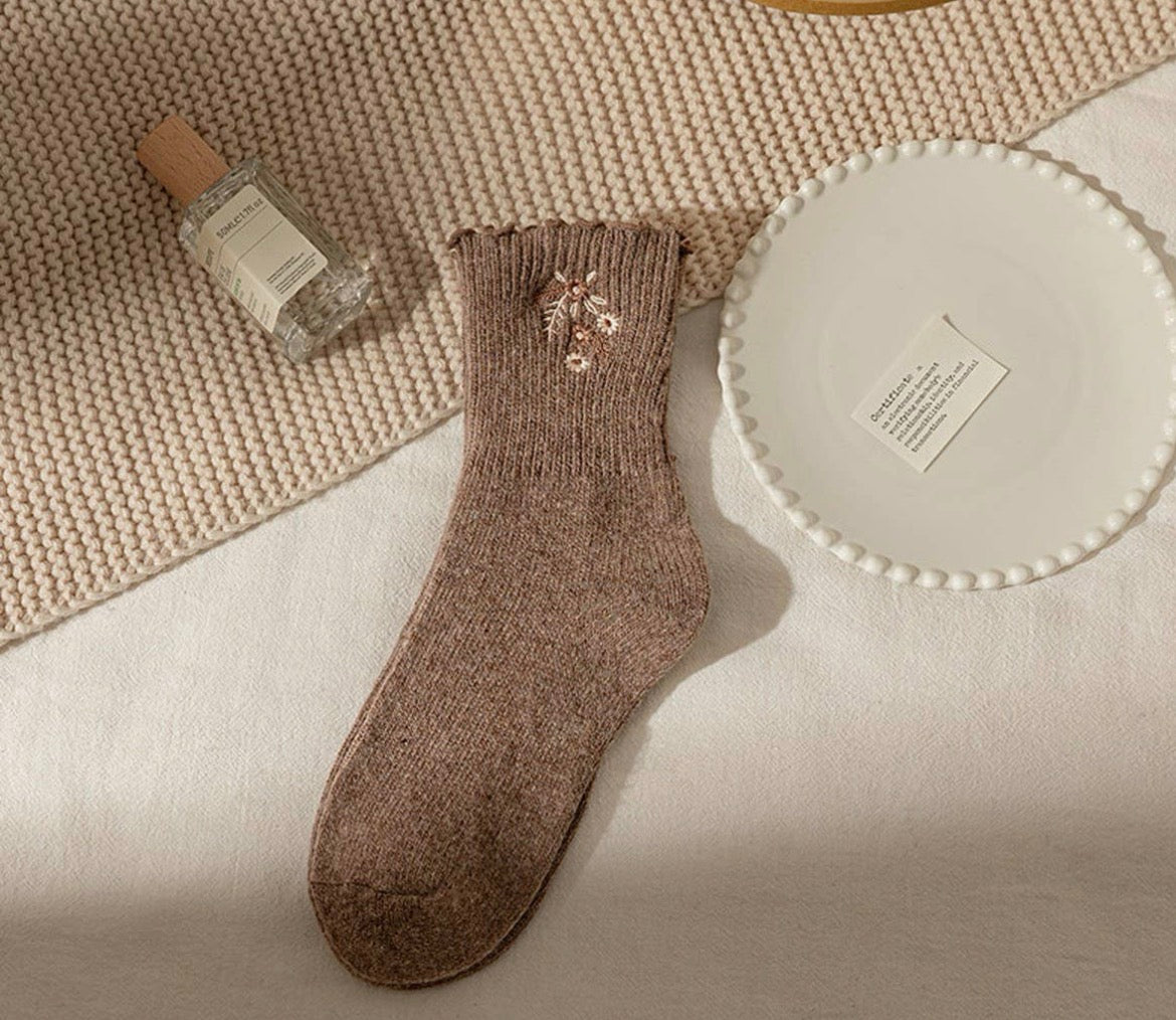 Flower embroidered ruffle socks (various)