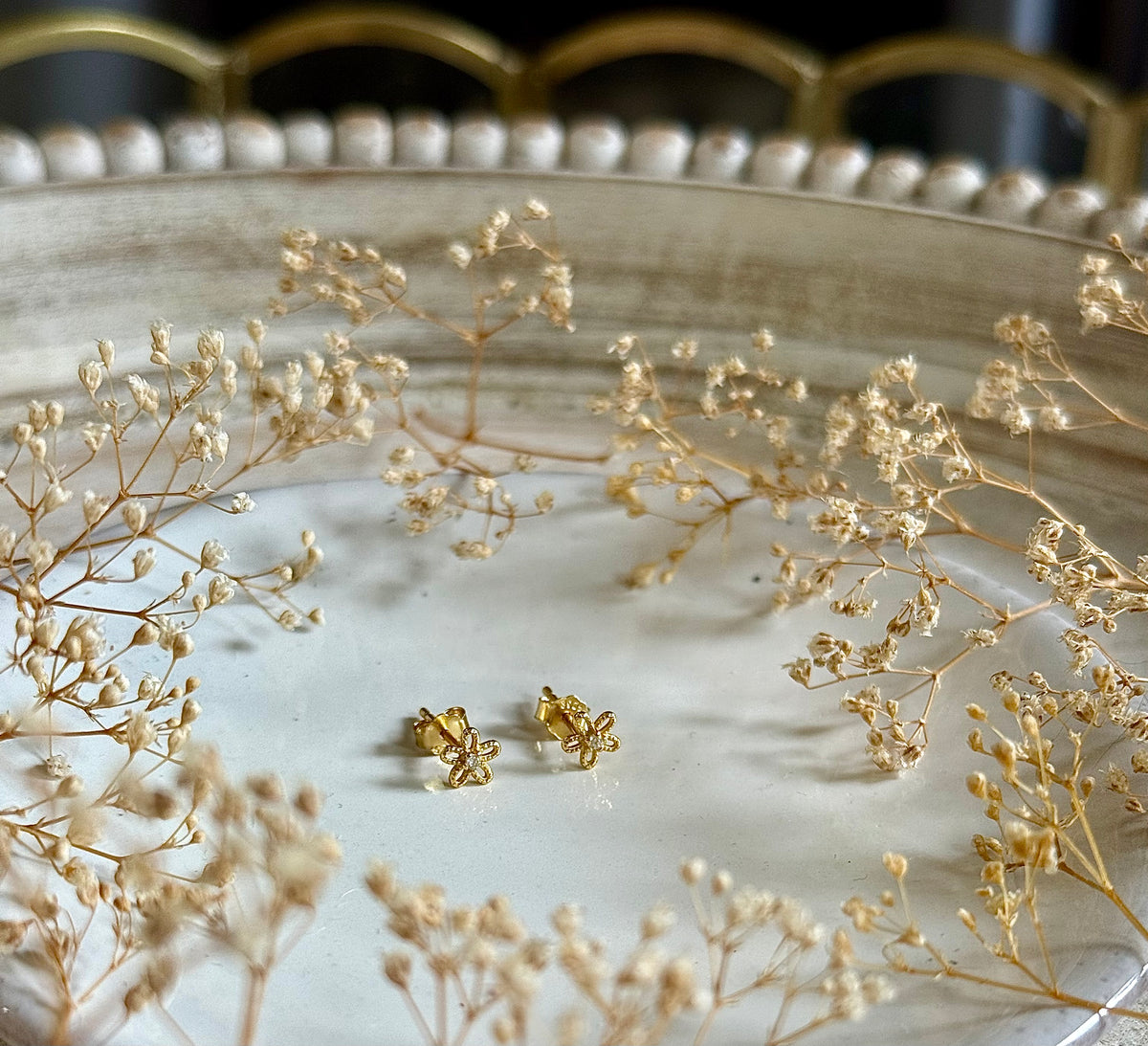 Flower mini studs, gold