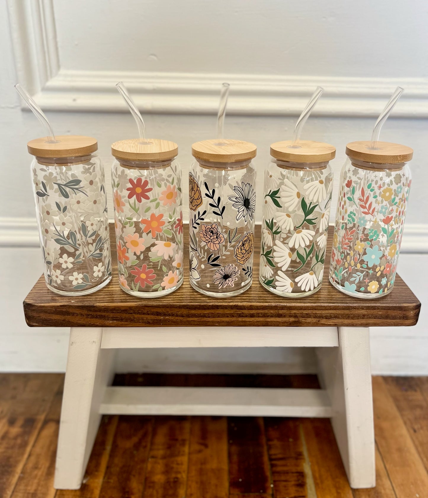 Glass cup with bamboo lid, 20 oz (various patterns)
