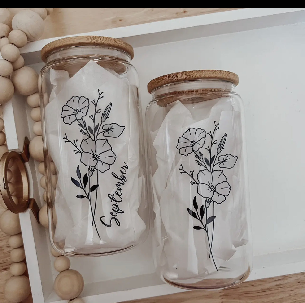 Birth flower glass cup with bamboo lid