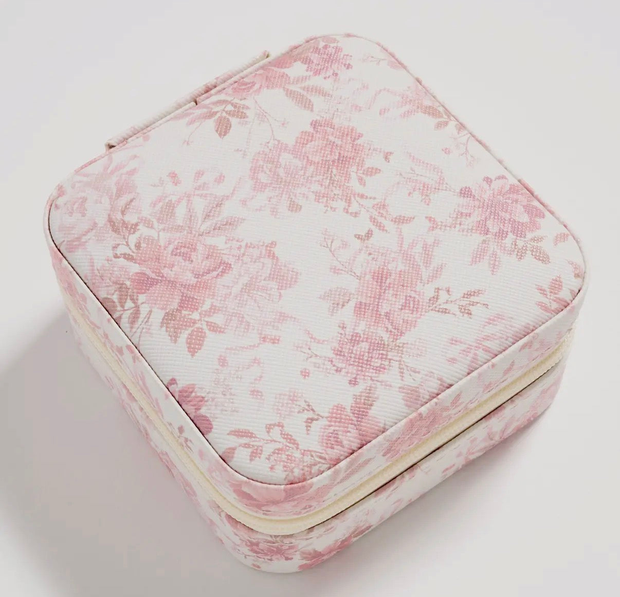 Traveling jewelry storage organizer (various)