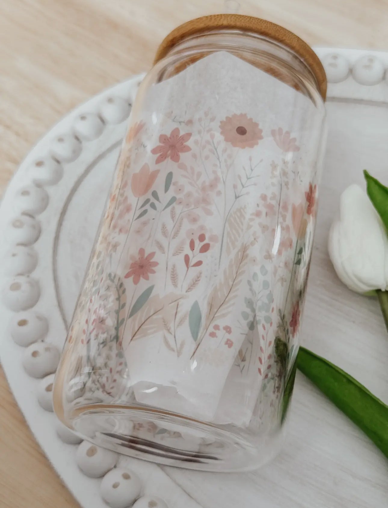 Glass cup with bamboo lid (various patterns)