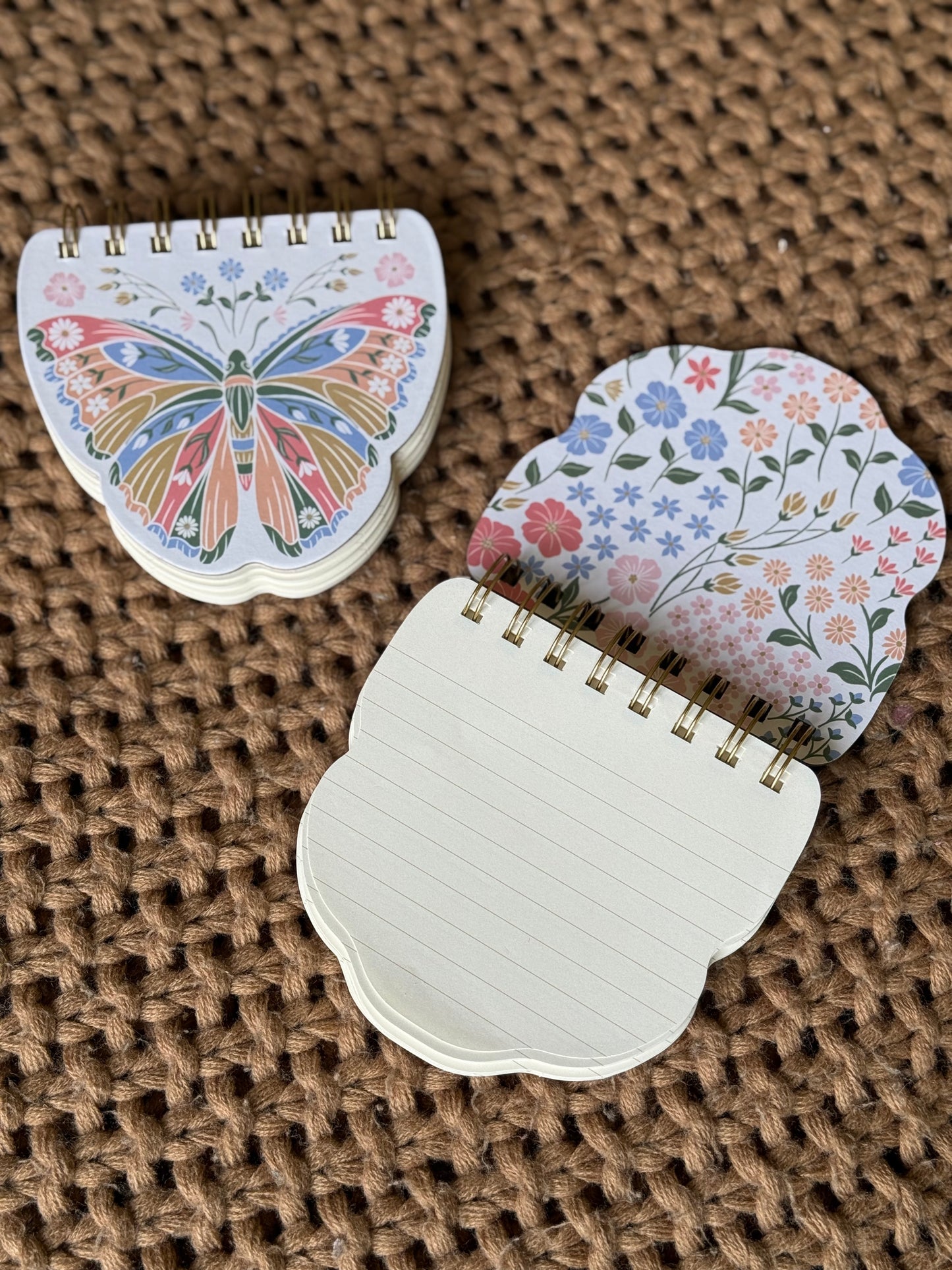 Botanical spiral notepad