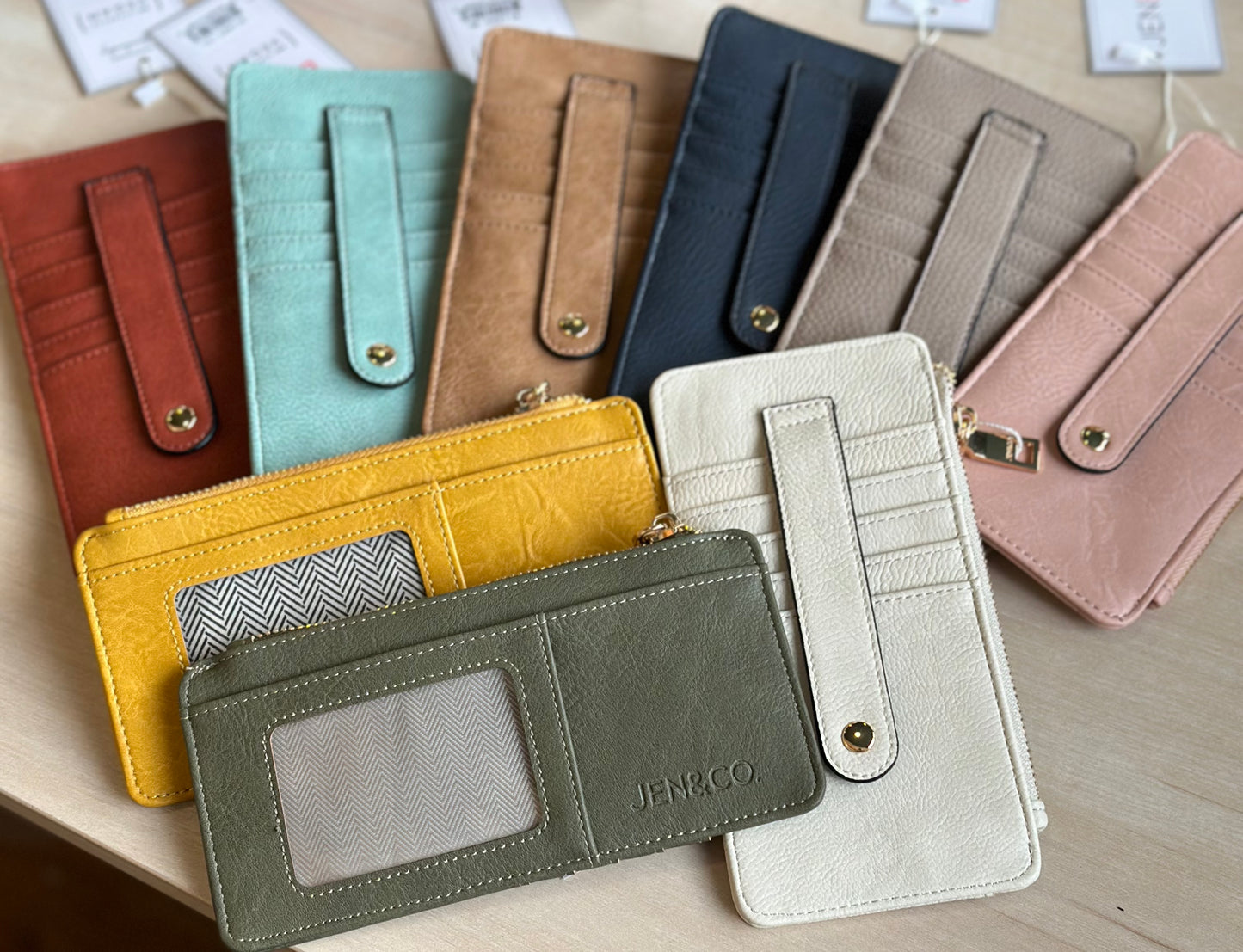 Slim cardholder wallet