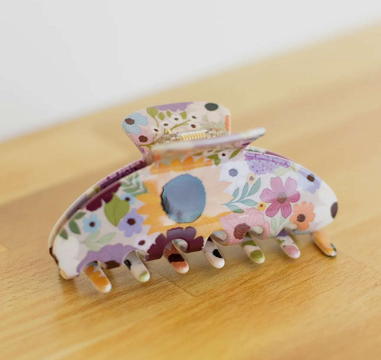 Floral hair claw clip (various)