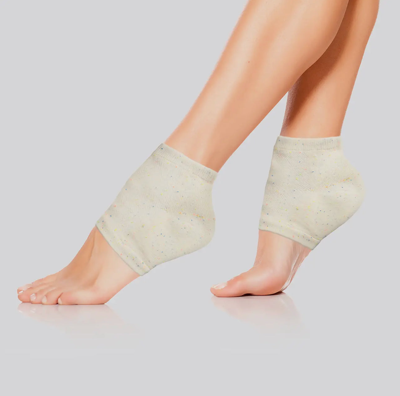 Moisturizing heel socks