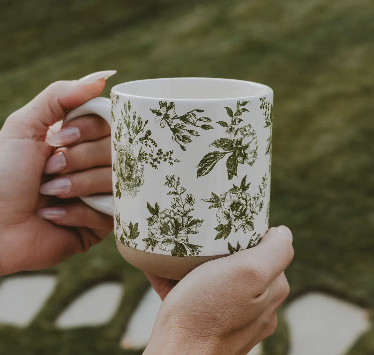 Floral stoneware coffee mug (various)