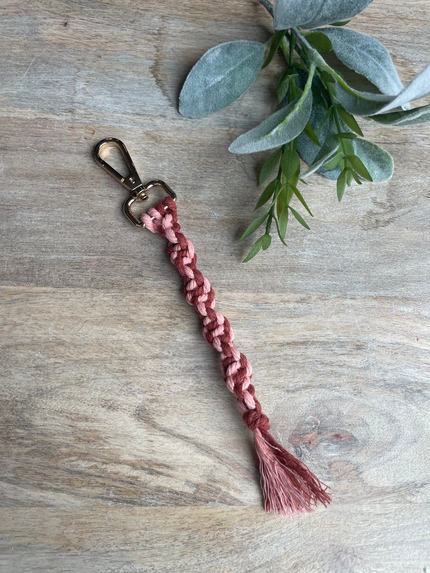 Macrame keychain